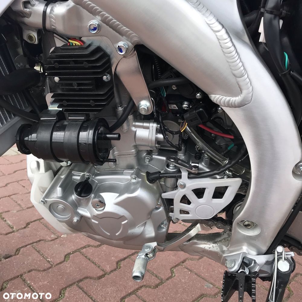Honda CRF - 14