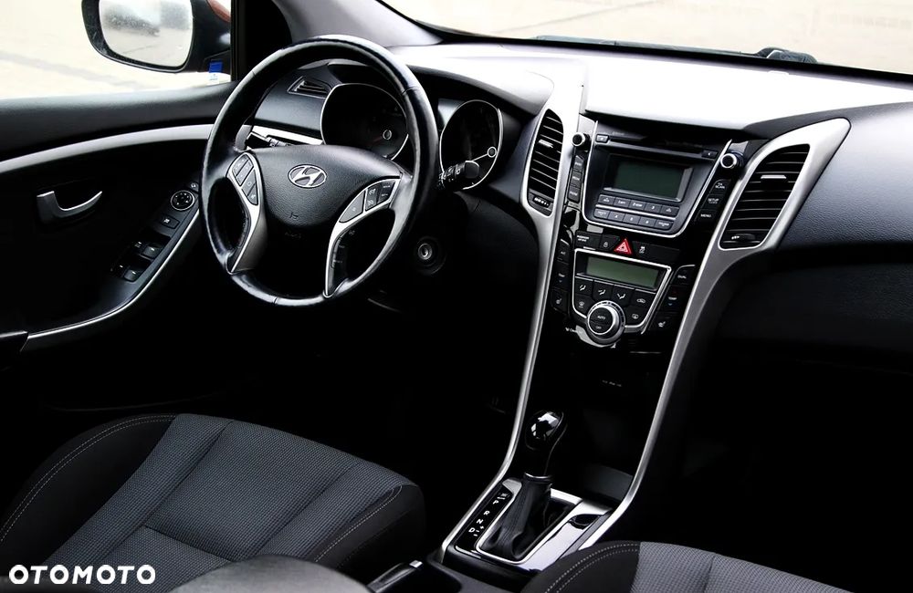 Hyundai i30 1.6 GDI Premium - 26