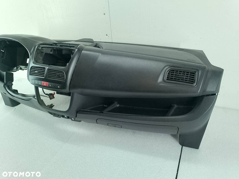 DESKA ROZDZIELCZA, KONSOLA OPEL COMBO D - 5