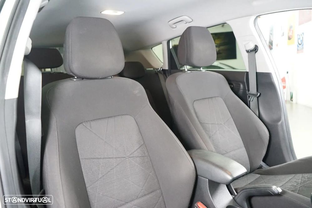 Hyundai Bayon 1.0 T-GDI Premium - 38