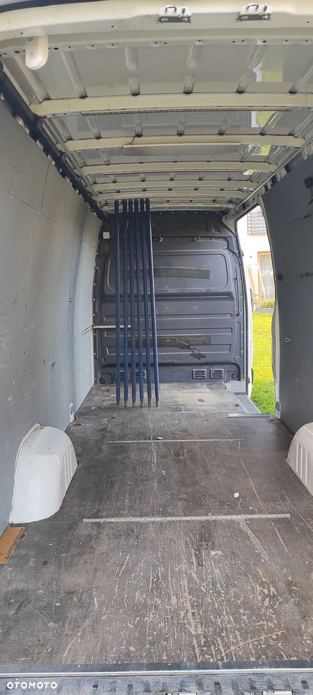 Volkswagen Crafter - 8