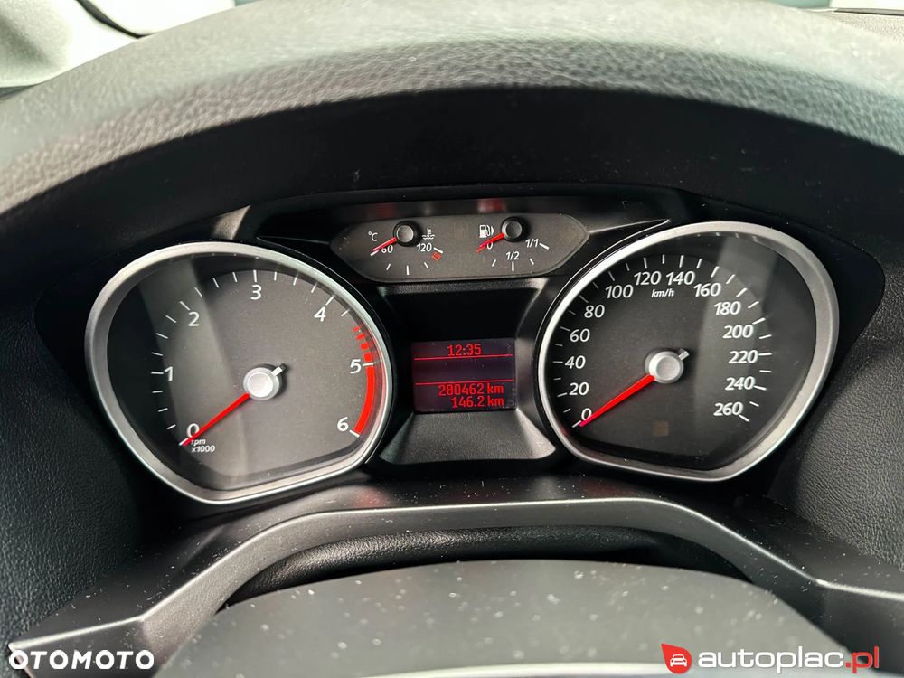 Ford Galaxy - 31