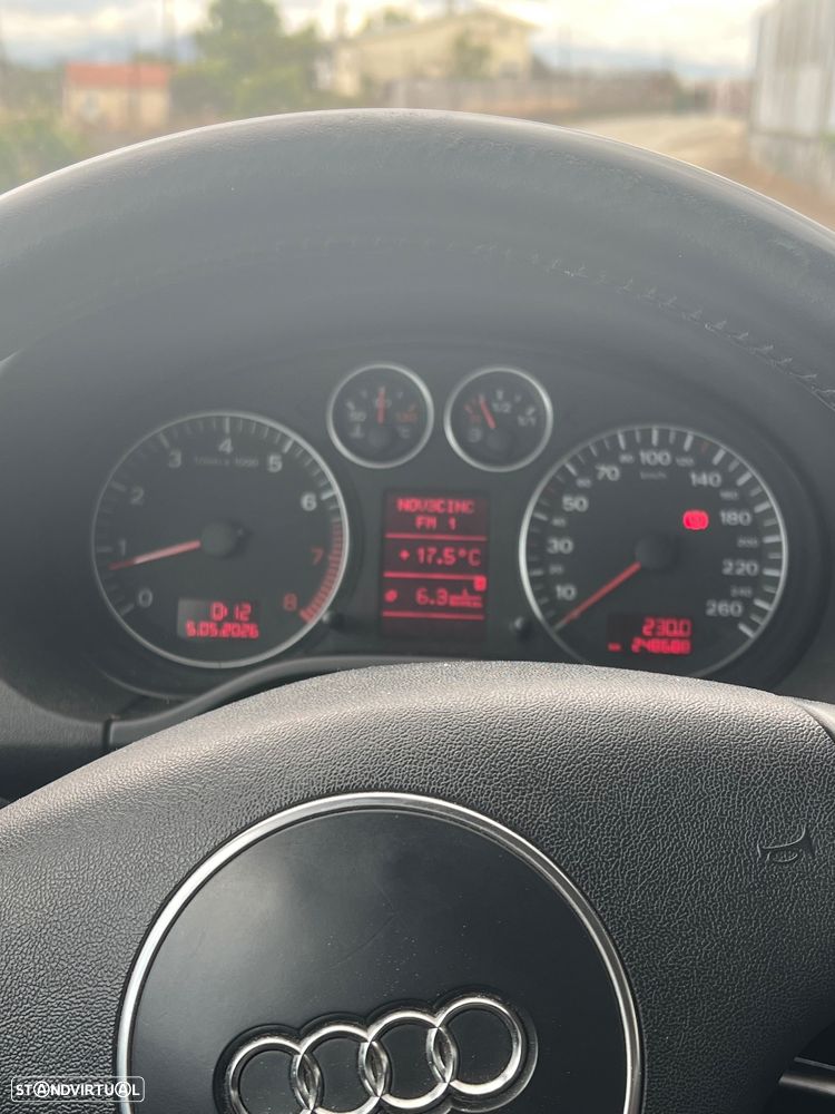 Audi A3 1.6 FSI Sport - 5