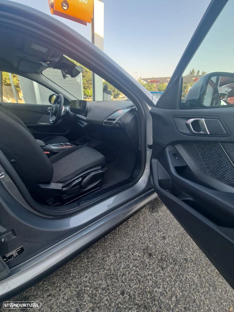 BMW 116 Pack Desportivo M — fotografia 16