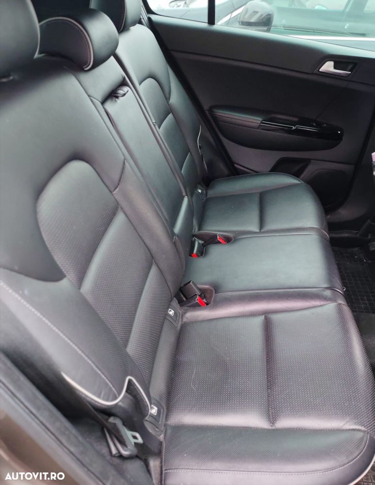 Kia Sportage 1.6 T-GDI 7DCT 4x4 GT Line - 10