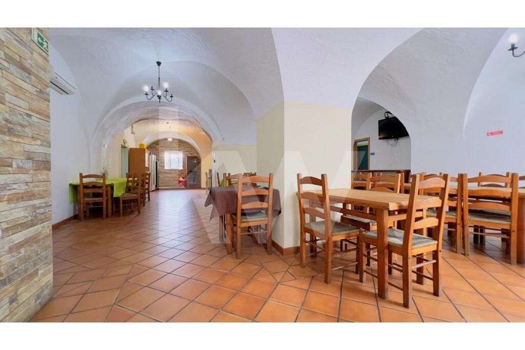 Restaurante situado na baixa histórica do centro de Beja | Excelente o - Grande imagem: 2/41