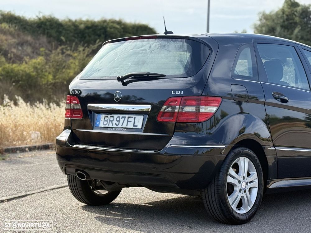 Mercedes-Benz B 180 CDI Autotronic - 12