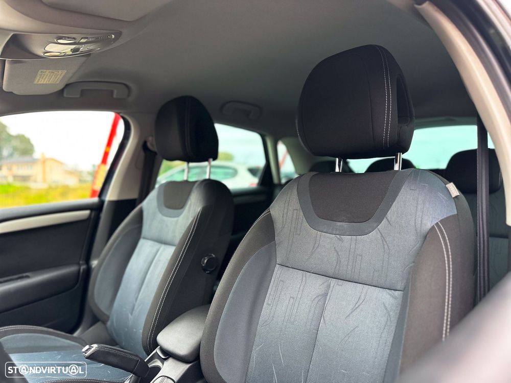 Citroën C4 1.6 HDi Attraction - 14