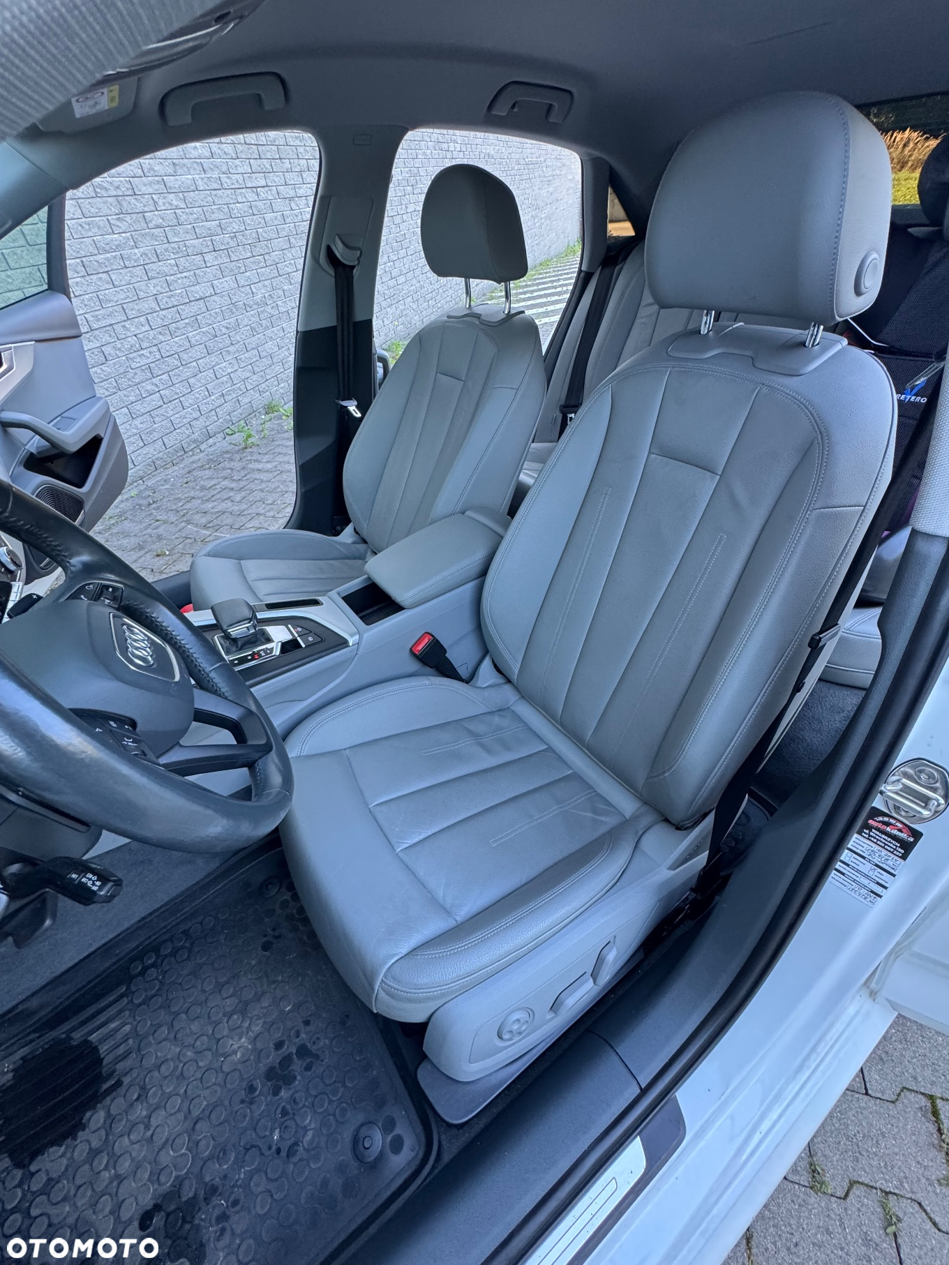 Audi A4 - 12