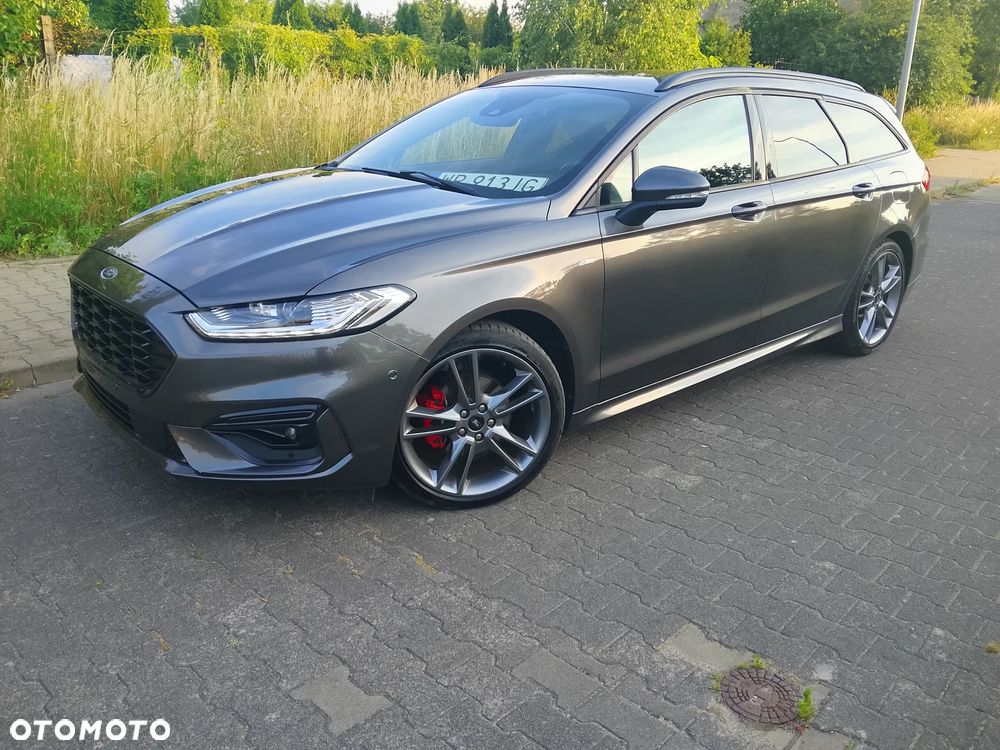 Ford Mondeo - 33