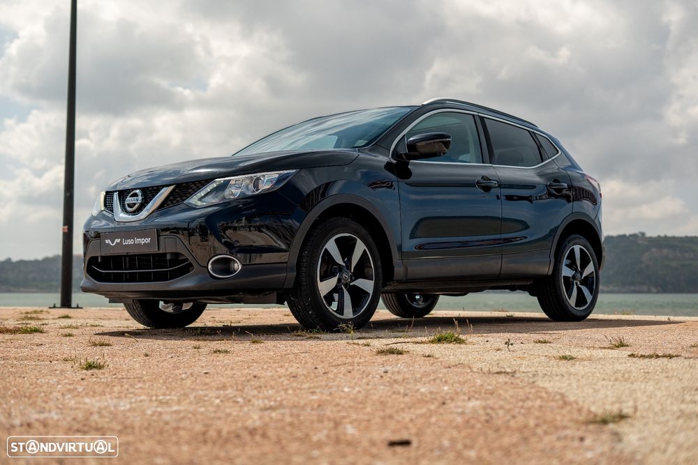 Nissan Qashqai 1.5 dCi N-Connecta 18 - 4