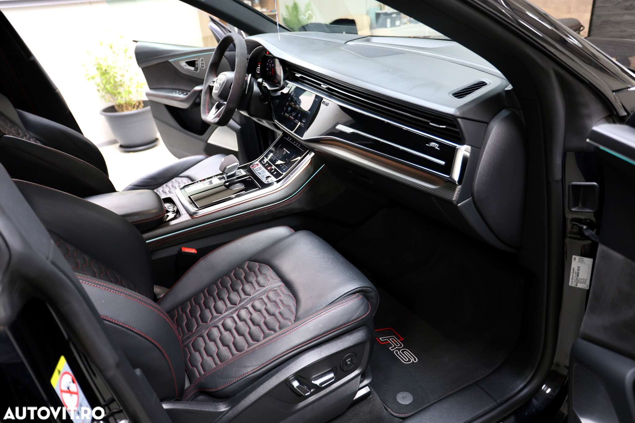 Audi RS Q8 RSQ8 quattro Tiptronic MHEV - 35