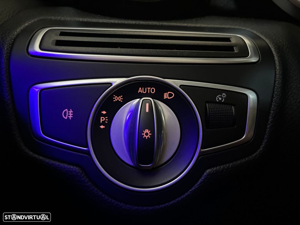 Mercedes-Benz C 300 - 22