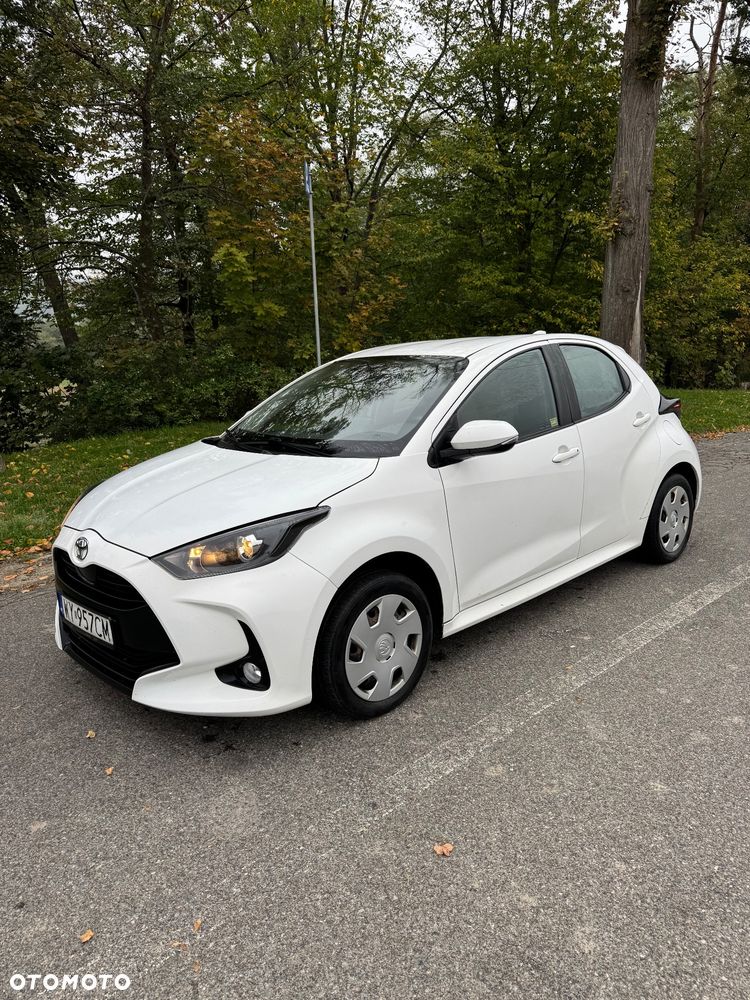 Toyota Yaris - 1