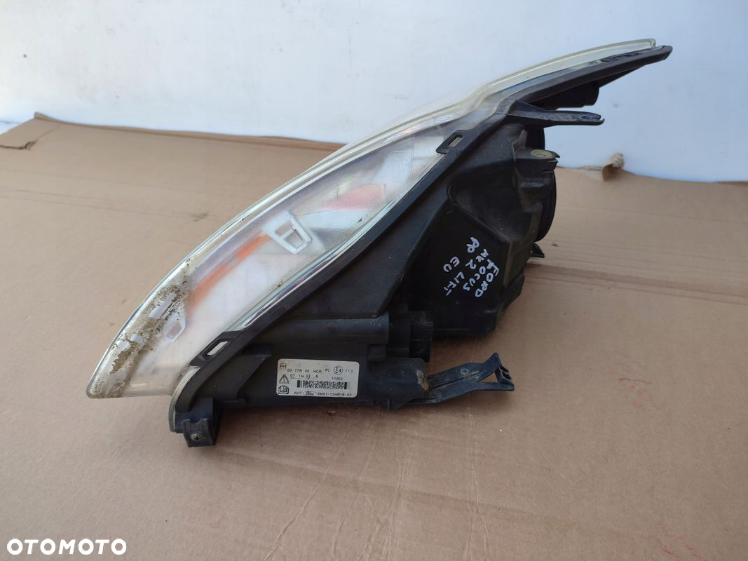 Lampa prawy przód FORD FOCUS MK2 LIFT EUROPA ORYGINAŁ 8M51-13W029-AF - 2