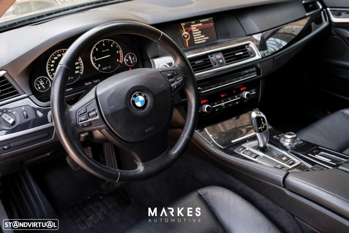 BMW 520 d Auto - 11