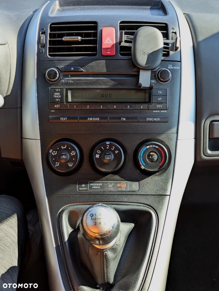 Toyota Auris 1.6 Sprint - 15