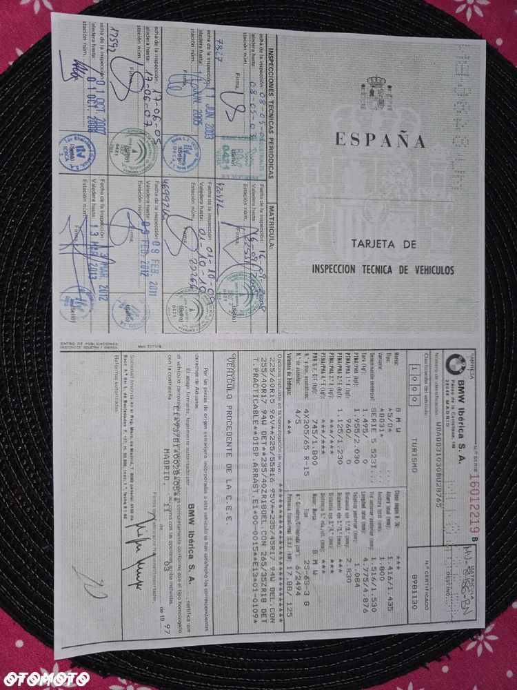 BMW Seria 5 523i - 7