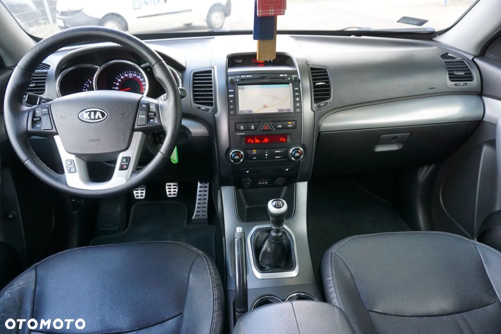 Kia Sorento 2.0 CRDi Voyage 2WD - 12