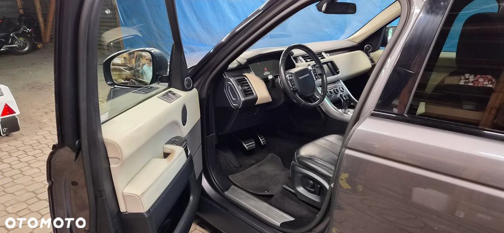 Land Rover Range Rover Sport S 4.4 SD V8 HSE - 11