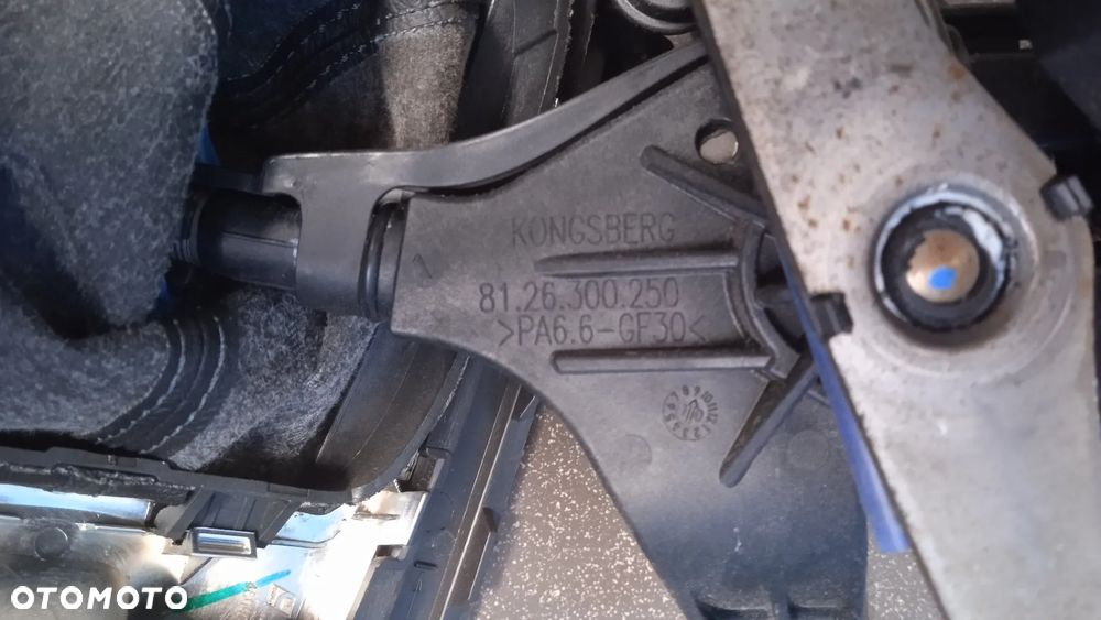 Wybierak lewarek zmiany biegów 13258302 linki 55564863 gałka Opel Meriva B - 7