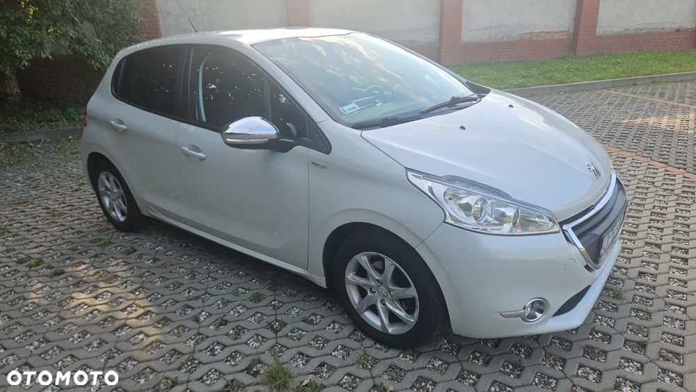 Peugeot 208 1.2 PureTech Active - 37
