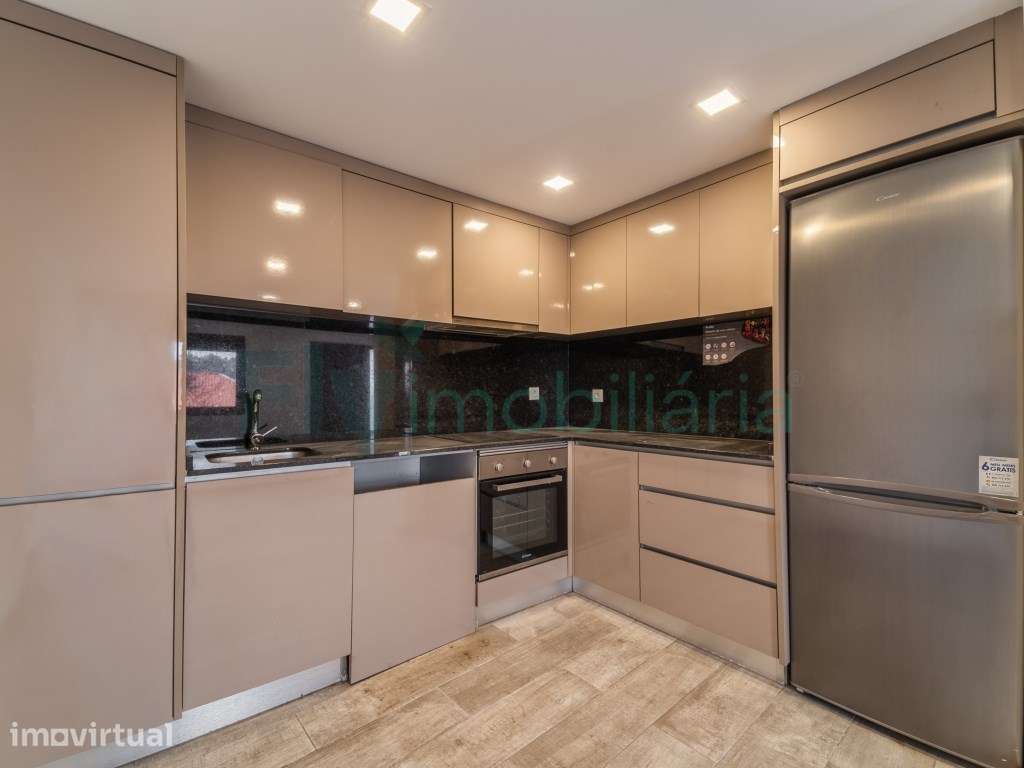 Moradia T2 + Moradia T1 Excelente Oportunidade de Investimento - Grande imagem: 4/55