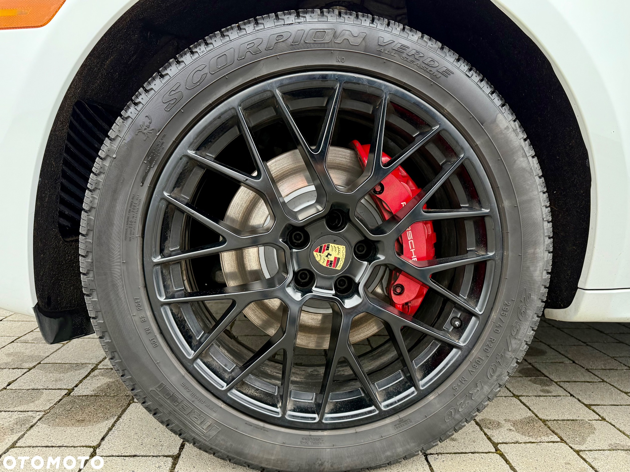 Porsche Macan GTS PDK - 17