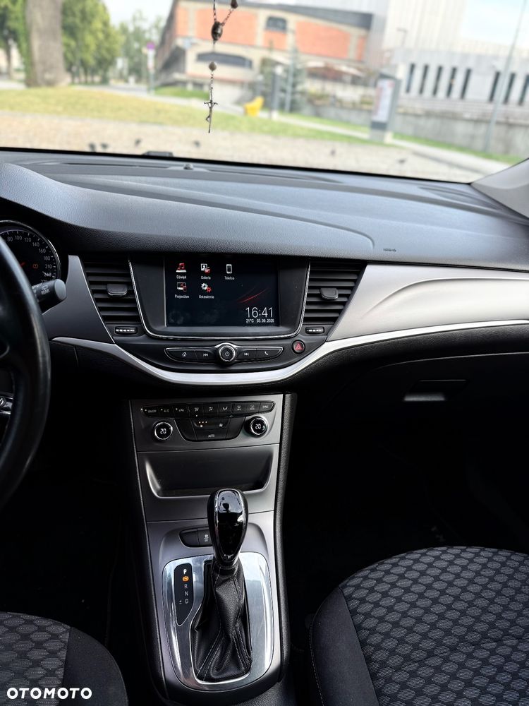 Opel Astra - 17