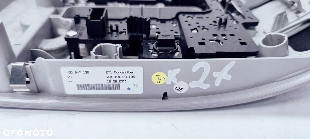 LAMPKA OŚWIETLENIE KABINY AUDI A6 C7 4G0947135 *2* - 4
