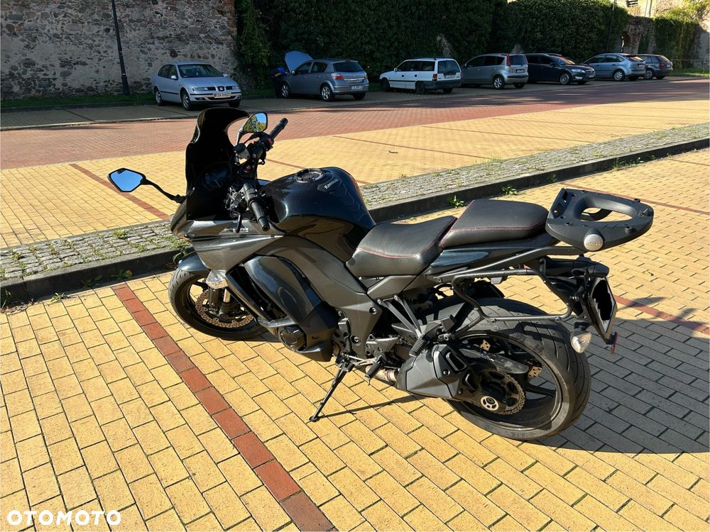 Kawasaki Ninja 1000 SX - 4