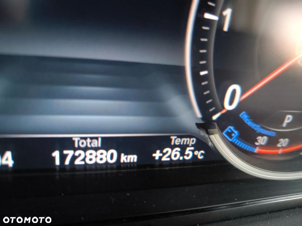 BMW Seria 5 520d xDrive Modern Line - 21