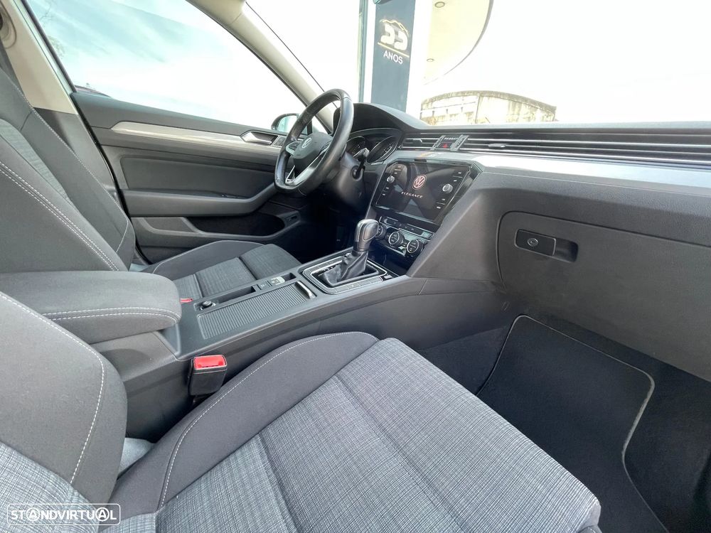 VW Passat Variant 2.0 TDi Business DSG - 8