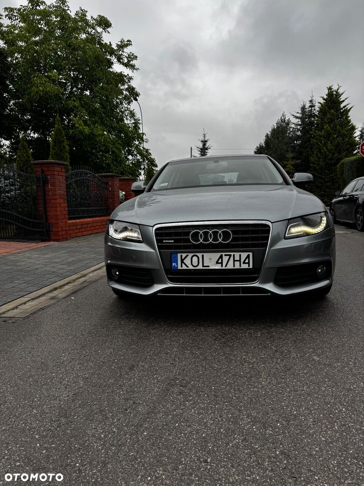 Audi A4 Limousine - 15