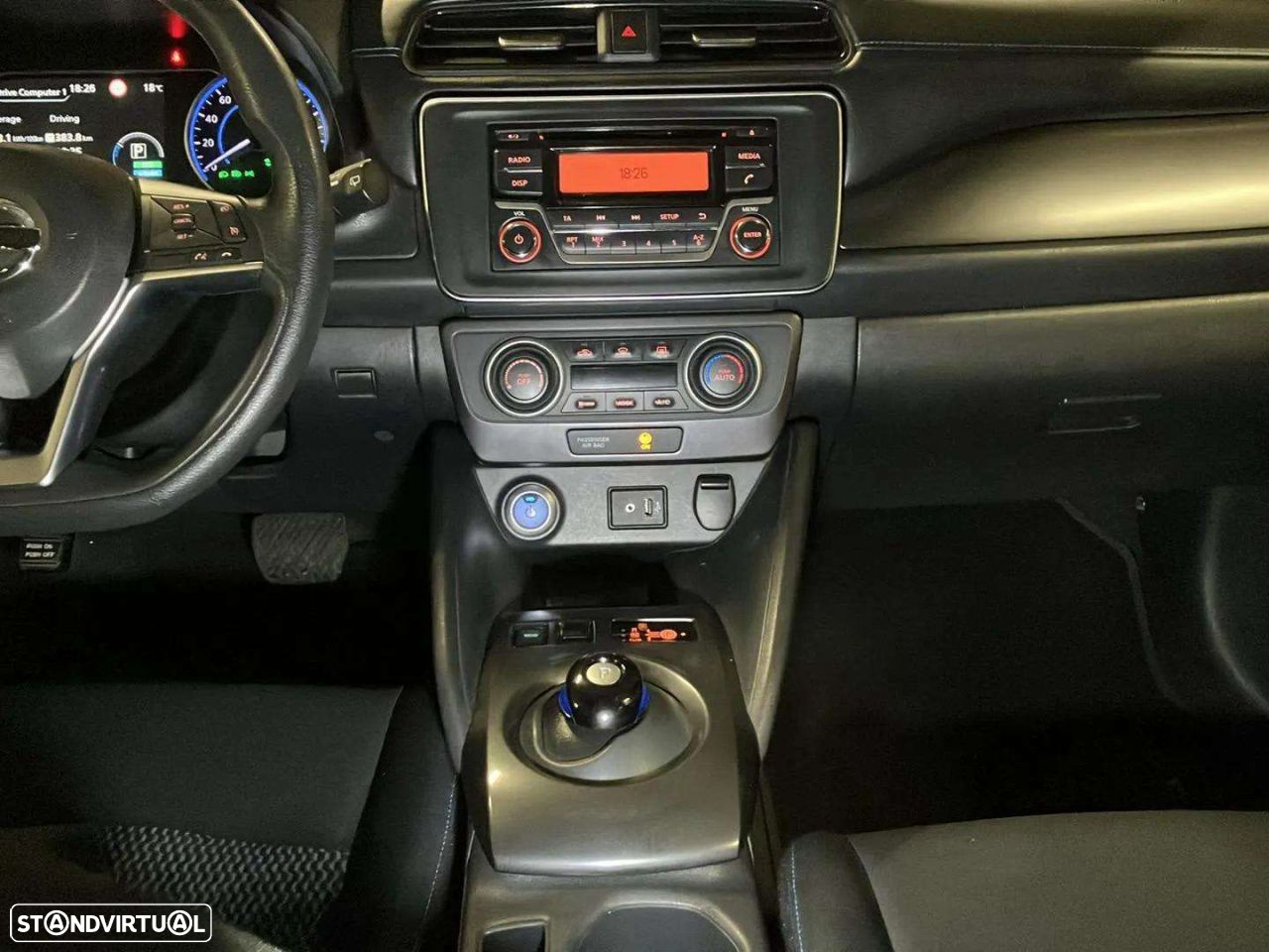 Nissan Leaf Acenta - 10