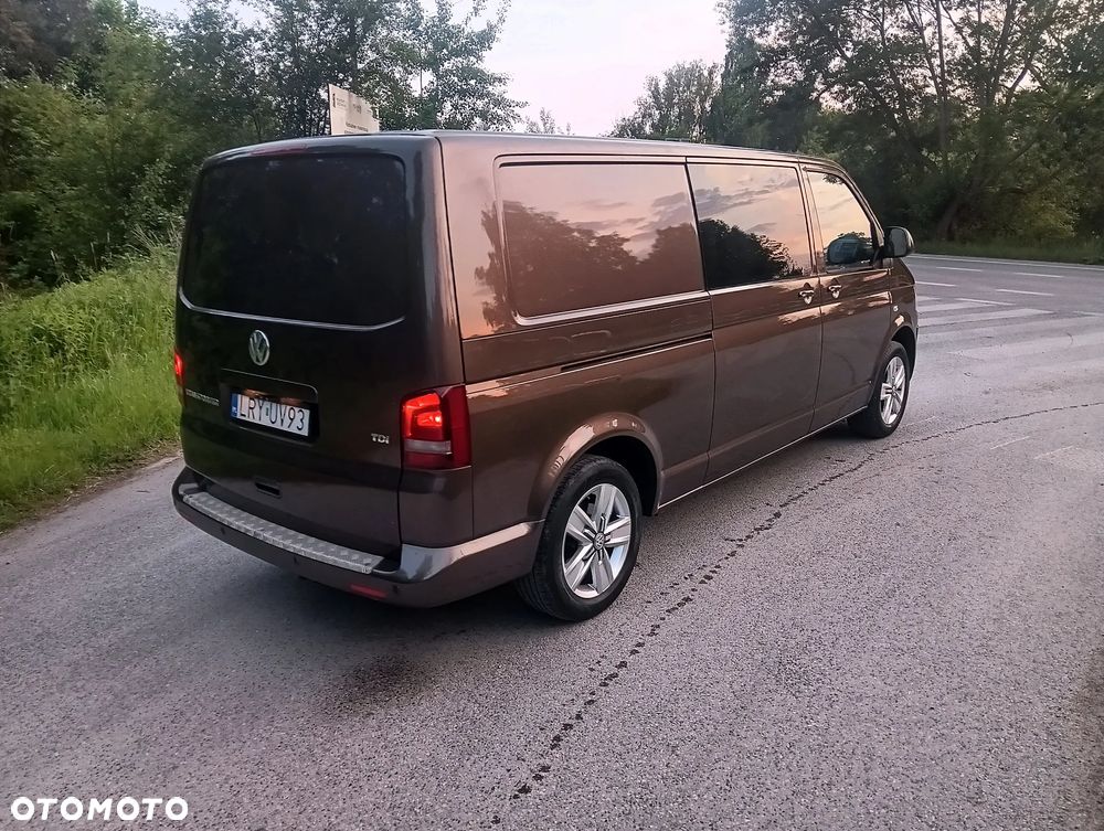 Volkswagen Transporter Caravelle Kurz Comfortline - 4