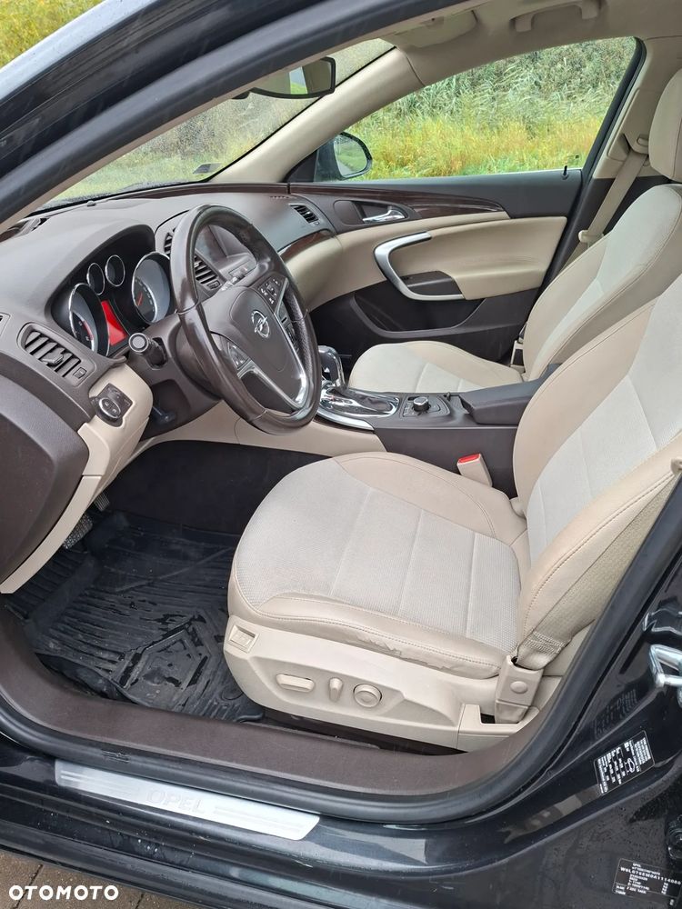 Opel Insignia 2.0 CDTI Cosmo - 11