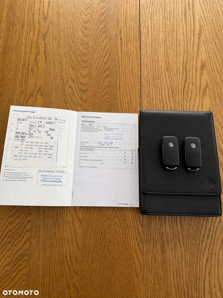 Volkswagen Golf - 29