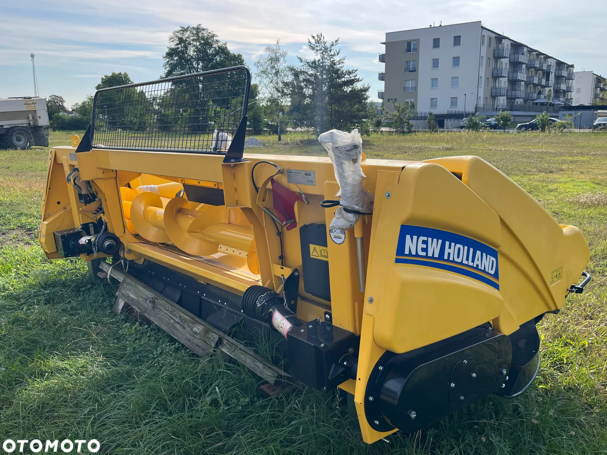New Holland 980CR 5R 75 - 4