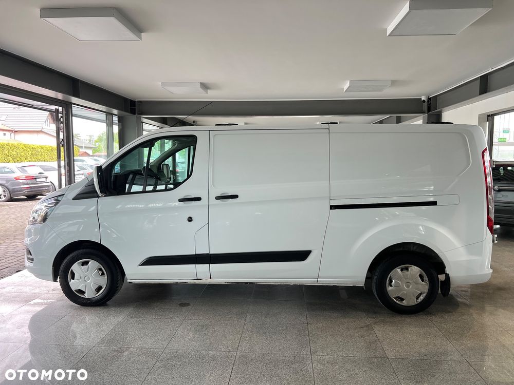 Ford Transit Custom - 8