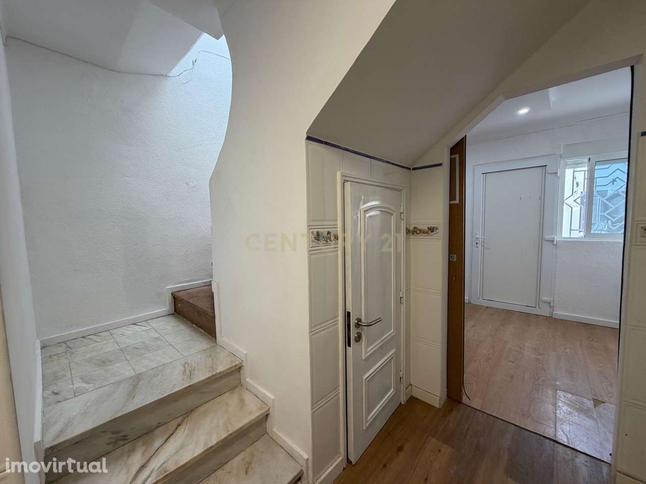 Moradia T2 no Feijó (Bairro Bento Gonçalves)  + Anexo T1 - Grande imagem: 5/22