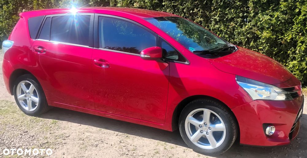 Toyota Verso 2.0 D-4D Active - 13