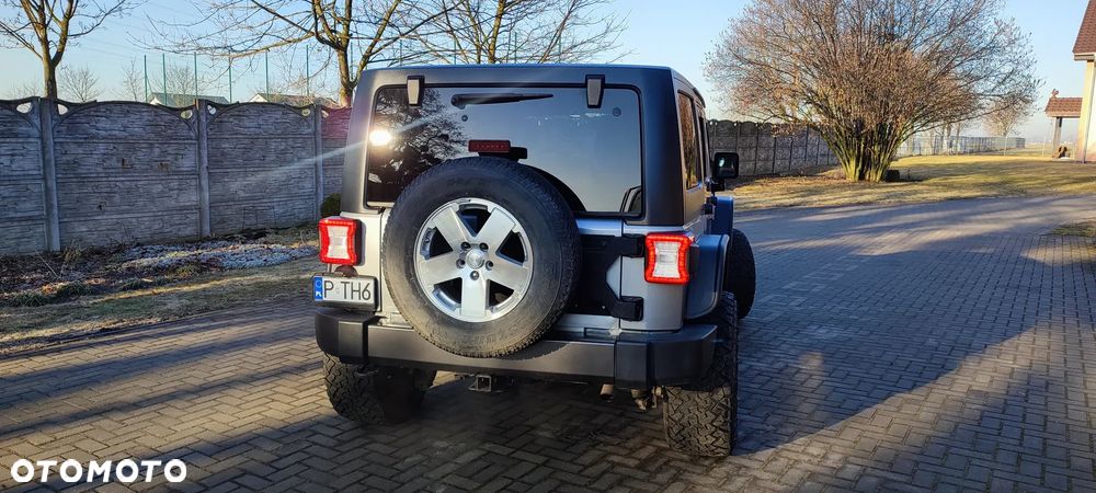 Jeep Wrangler 3.6 Unlim Black Edition II - 8