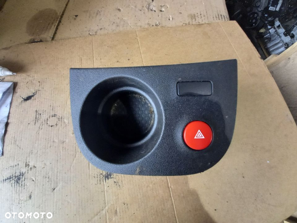 Car Cup Holders for 2005 Seat Leon 1p2.858.331