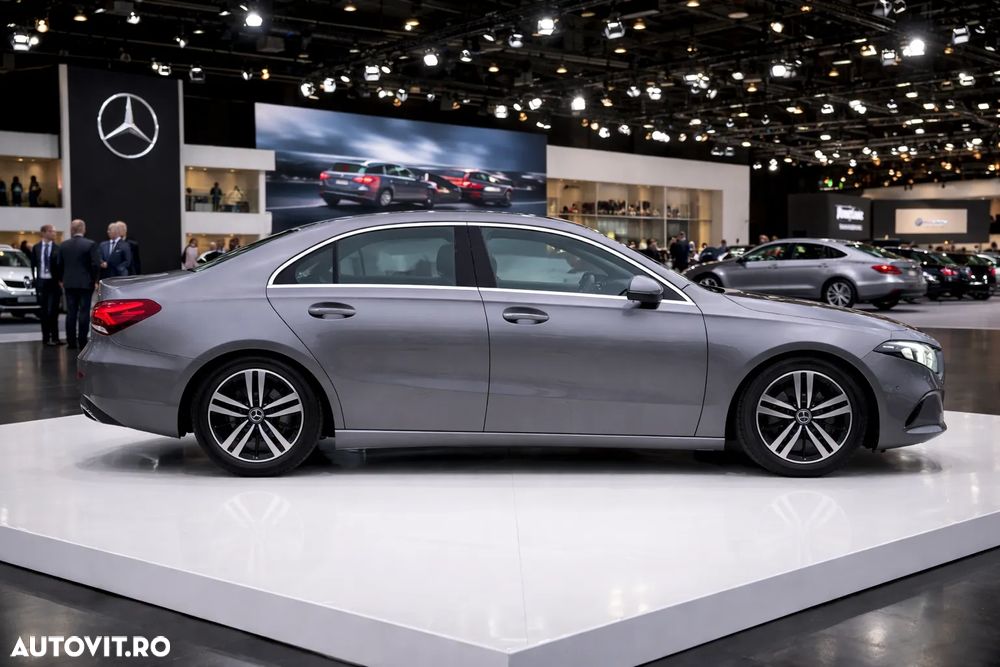 Mercedes-Benz A 200 d Sedan Aut. - 11