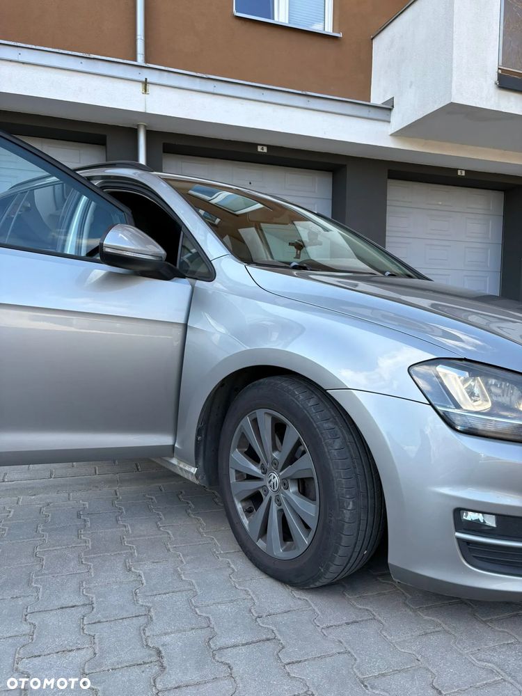 Volkswagen Golf 1.6 TDI Comfortline - 3