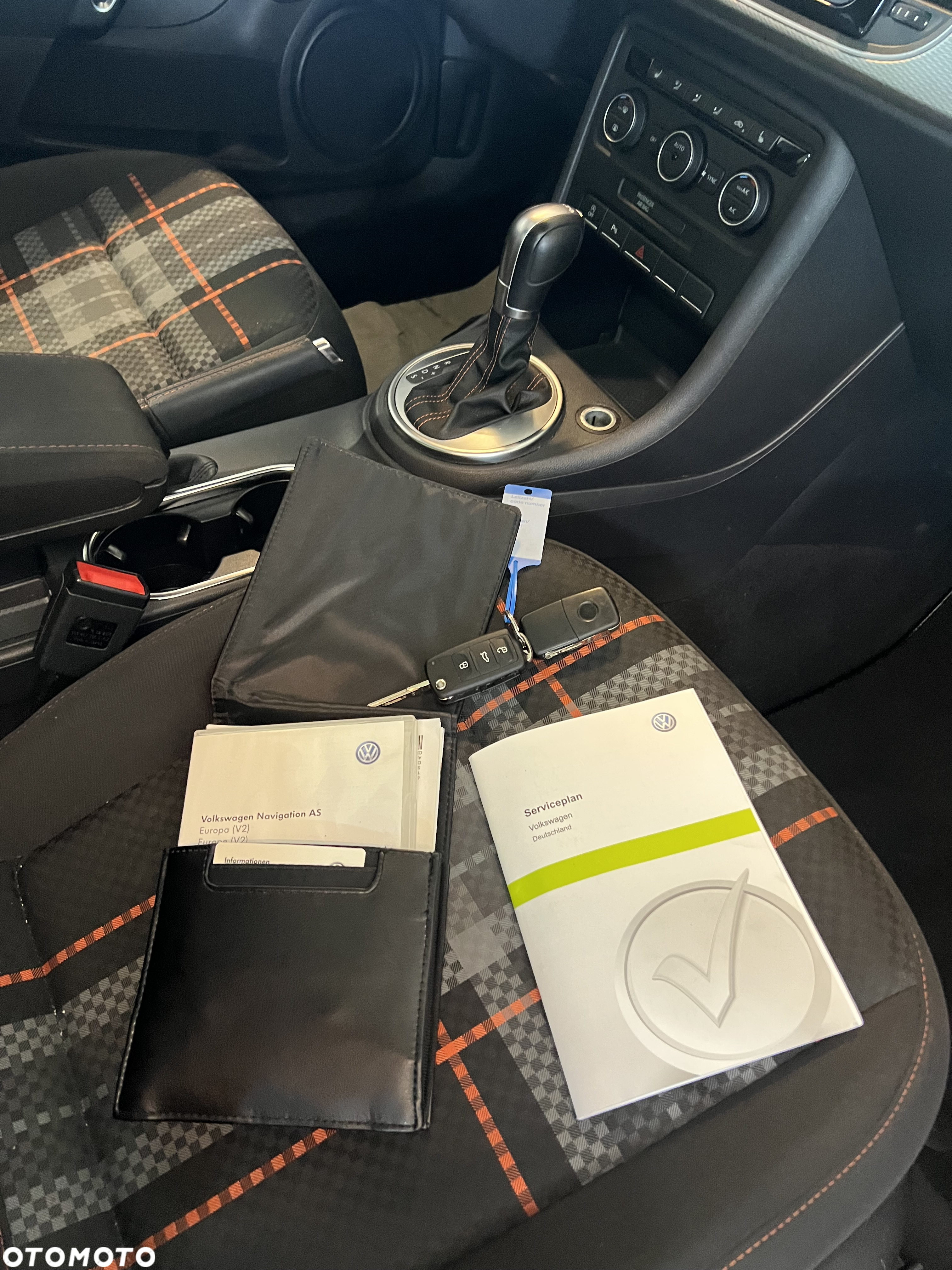 Volkswagen Beetle The 2.0 TDI DPF DSG BlueMotion Technology Club - 23