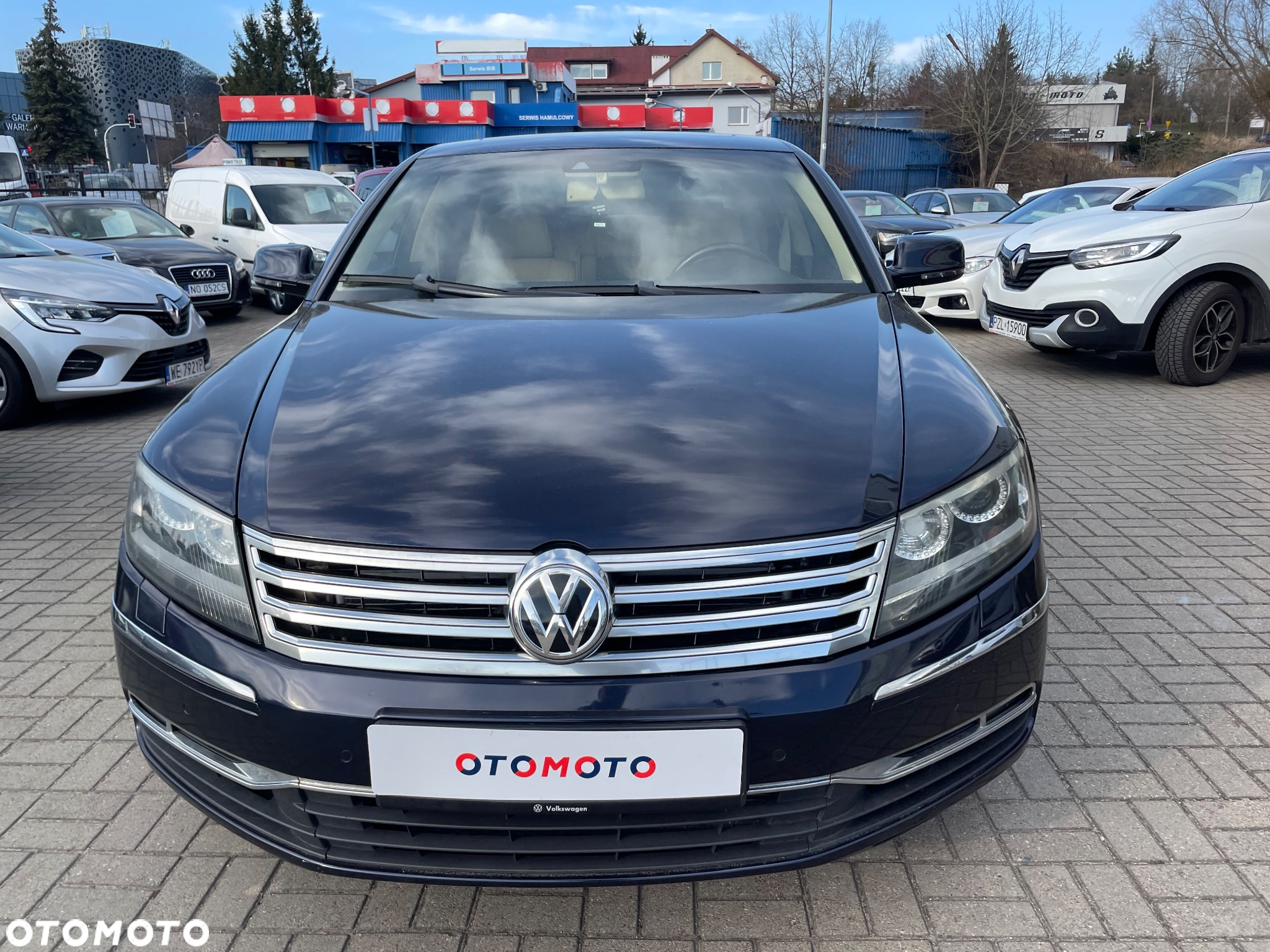 Volkswagen Phaeton - 17