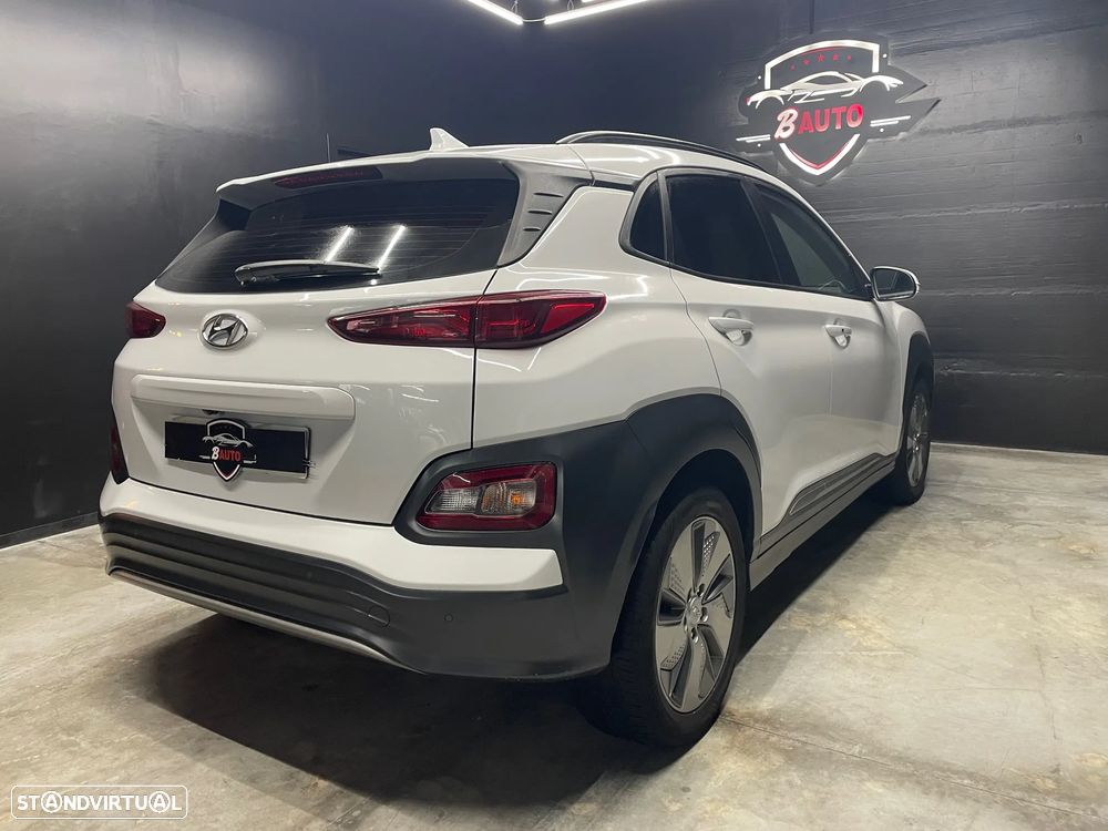 Hyundai Kauai 64 kWh Premium - 17