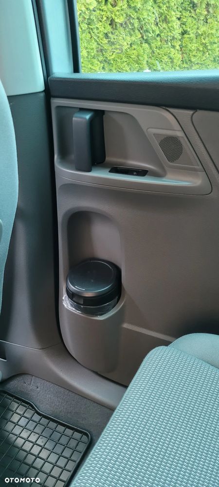 Volkswagen Sharan - 23